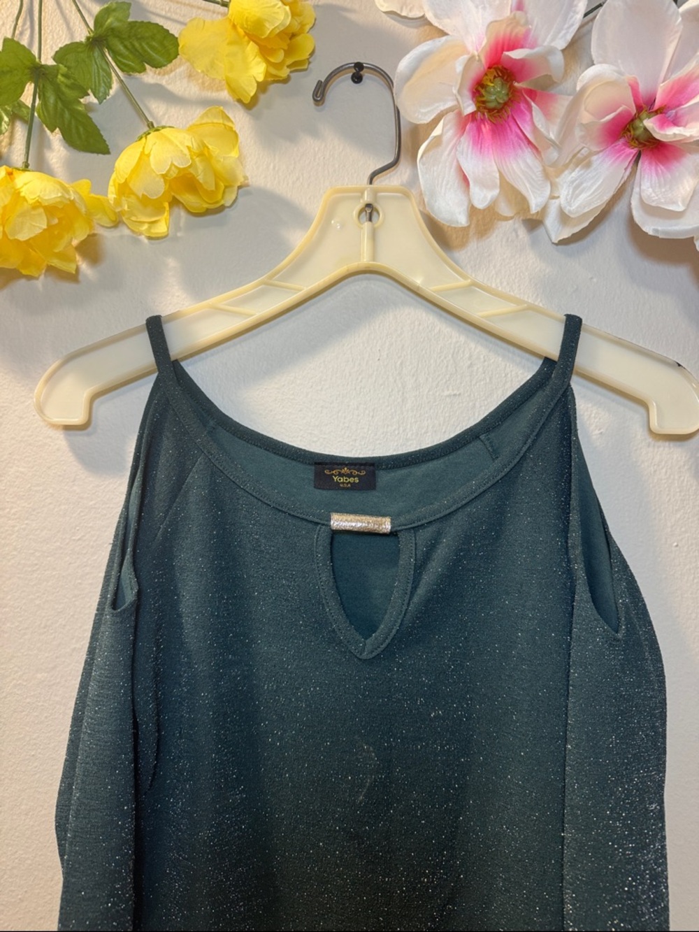 Chic Glitter Long Sleeve Top - Picture 6 of 9